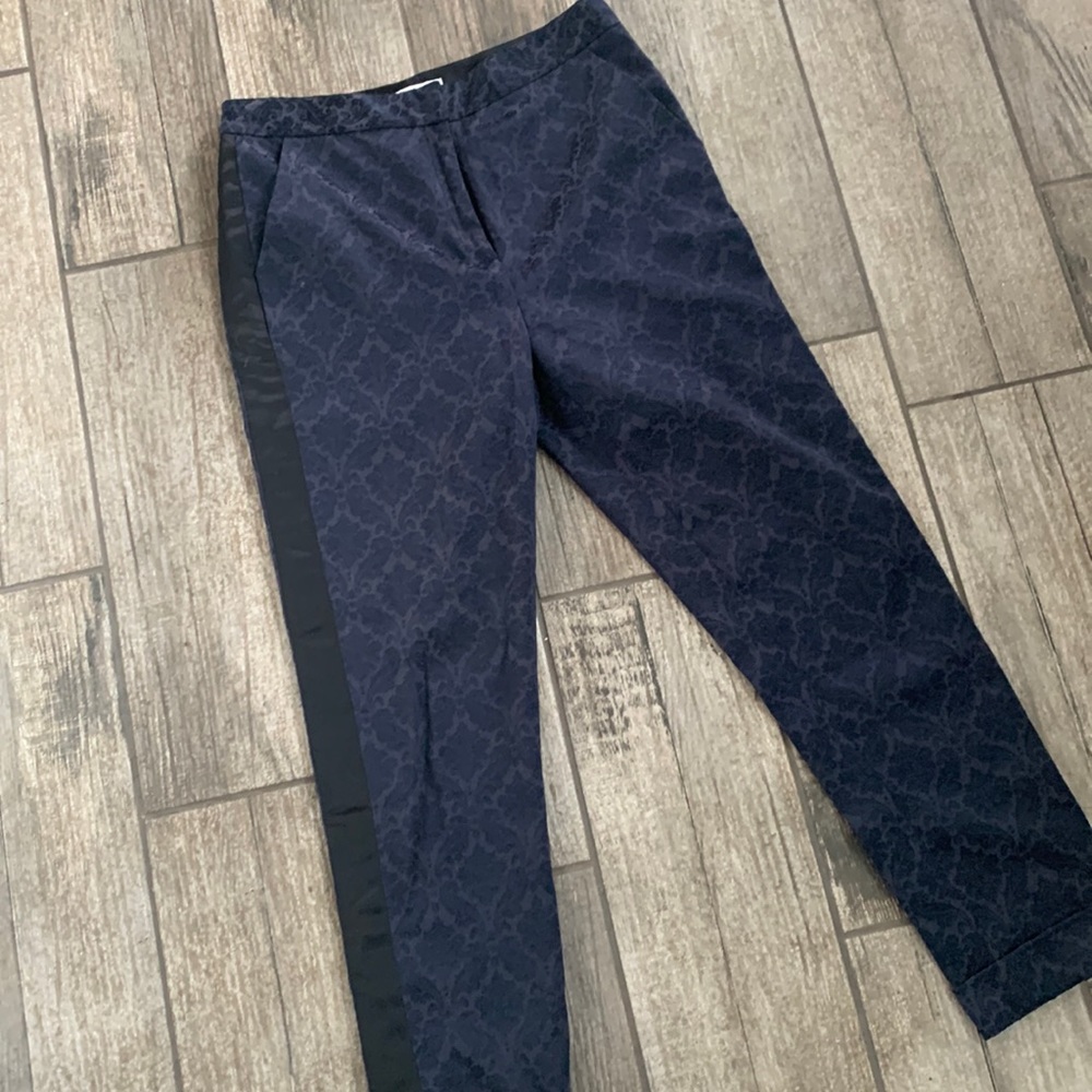 NWOT Robert Graham Jacquard Pants